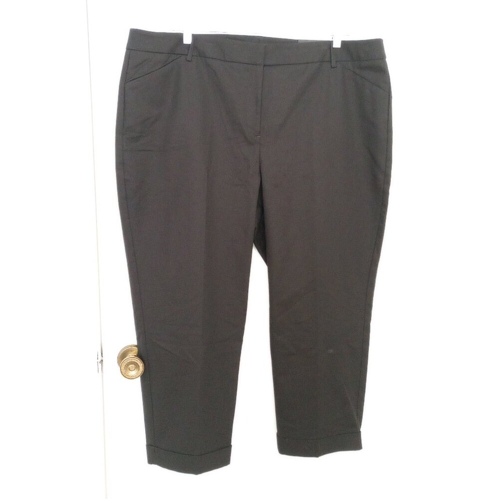 Chico's So Slimming Black Cuffed Crop Pants Sz 4